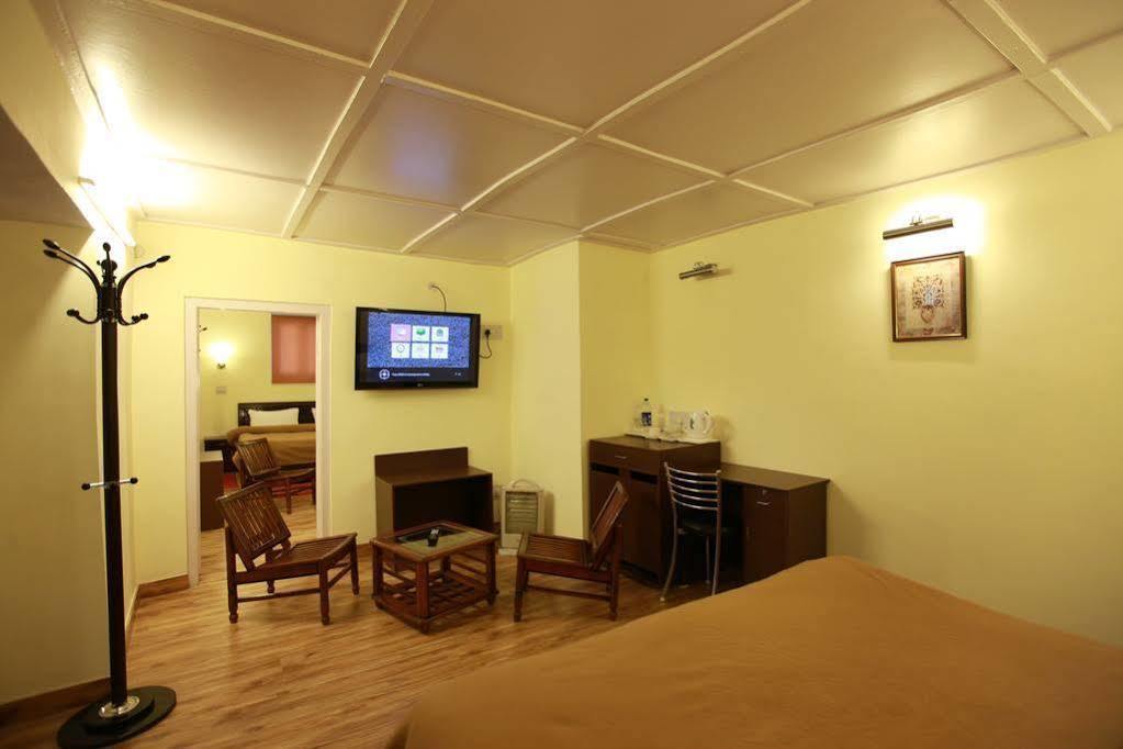 Torrentium alojamiento Shimla Exterior foto