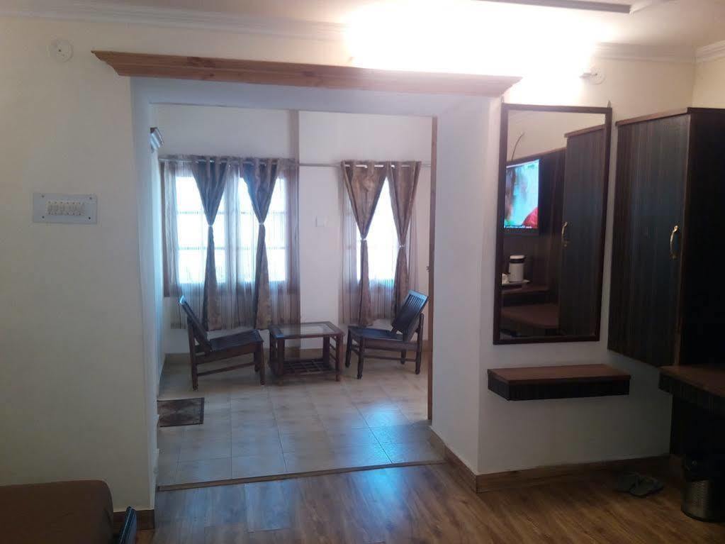 Torrentium alojamiento Shimla Exterior foto
